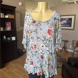 Paisley Raye floral striped short ruffled sleeves ruffled blouse-size 0X